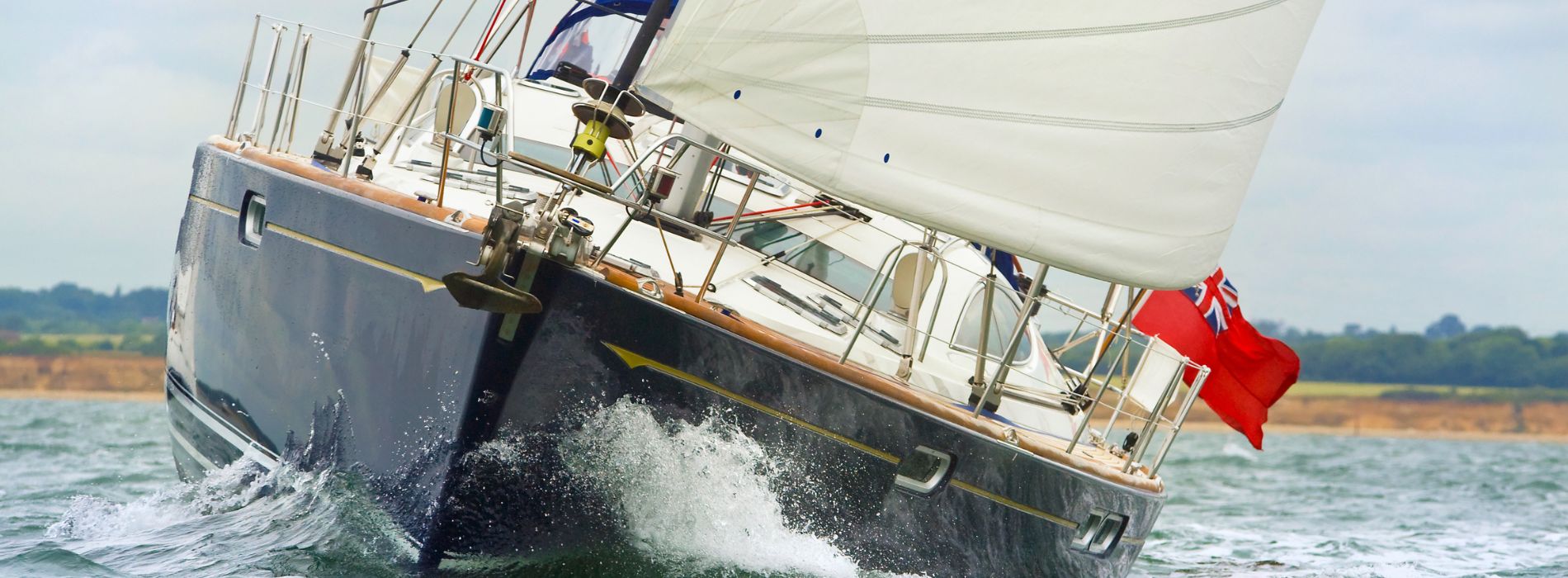 Do more sails help in stranded deep? - Madeinsea©