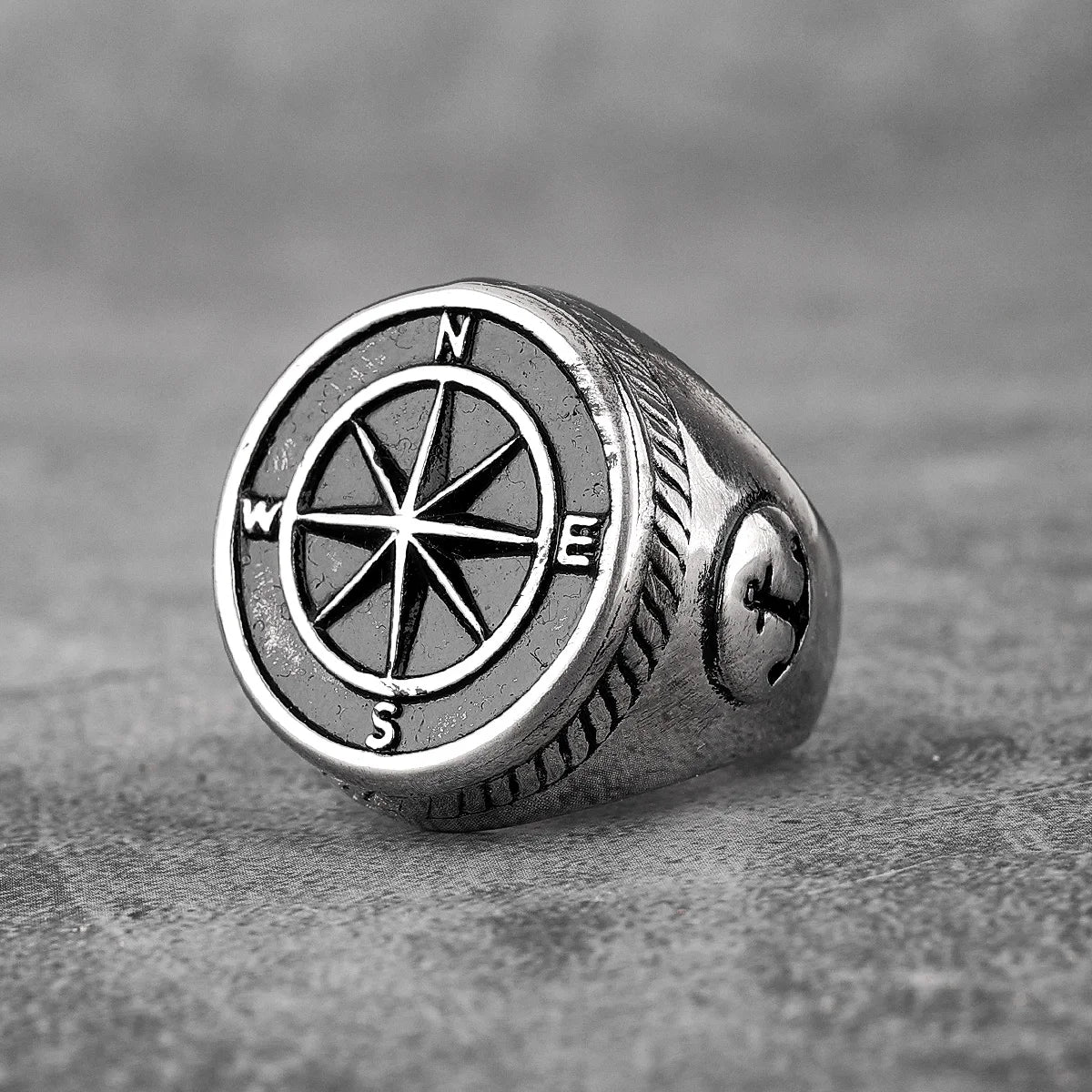 Anchor and Compass Men's Ring - Madeinsea©
