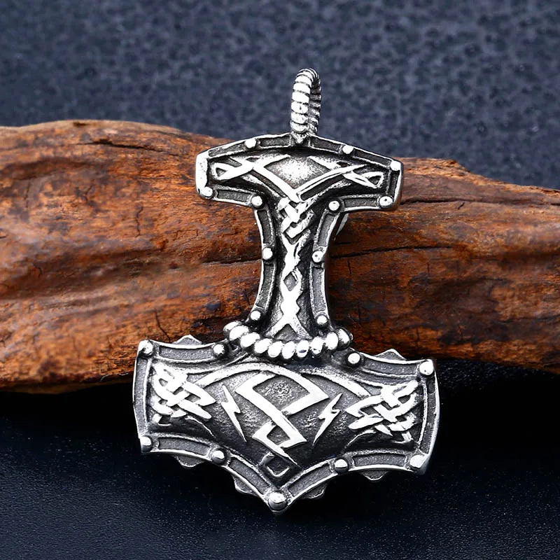 Collier pendentif viking nordique en acier inoxydable 316L Beier en corne de mouton bijoux païens de mode de haute qualité BP8-378
