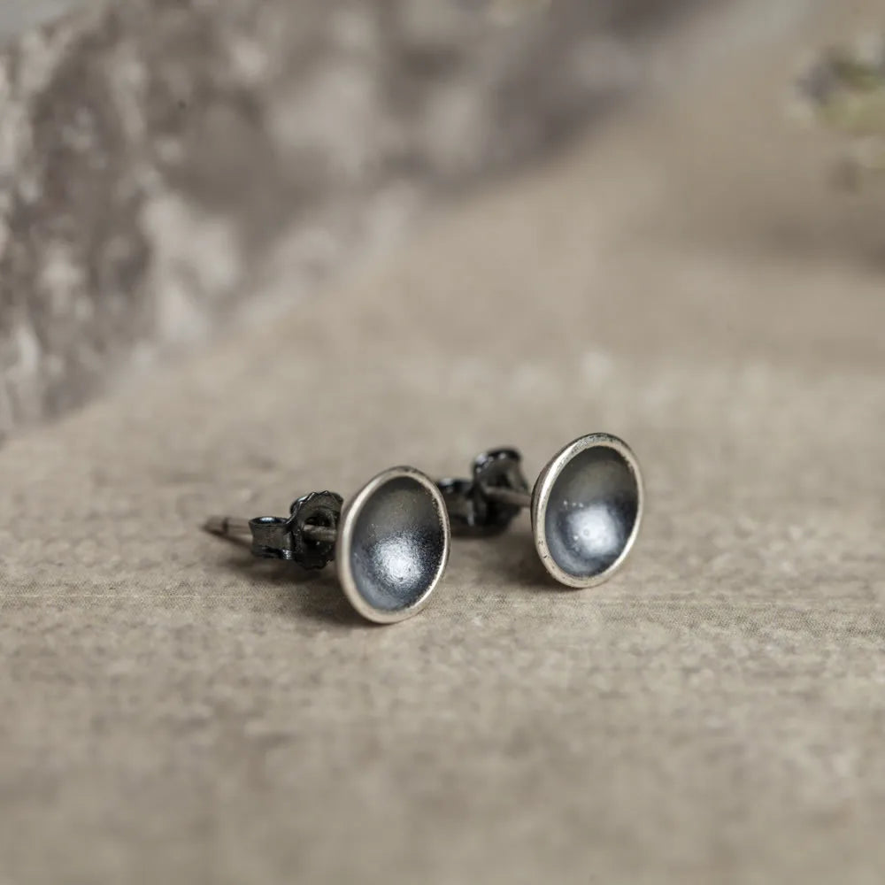 MKENDN 925 Sterling Silver Female Concave Round Rivets Earrings Hypoallergenic Simple Men Personalized Punk Street Stud Earrings