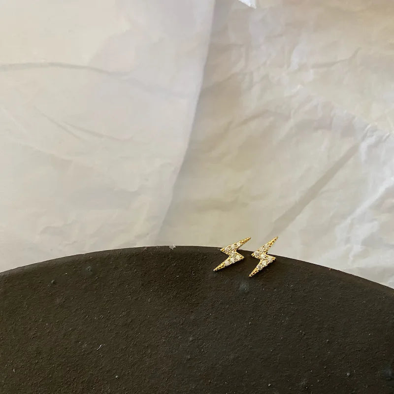 925 Sterling Silber Einfache Mode Pavé Kristall Blitz Ohrstecker Frauen Exquisite Student Freundin Schmuck Zubehör