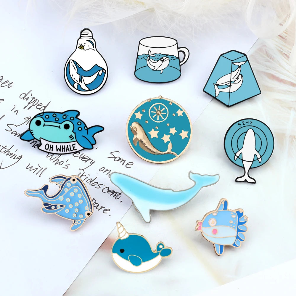New Blue Marine Life Enamel Pins Cute Whale Dolphin Animal Brooches Women Men Lapel Pin Badges Jewelry Gift for Friend Wholesale