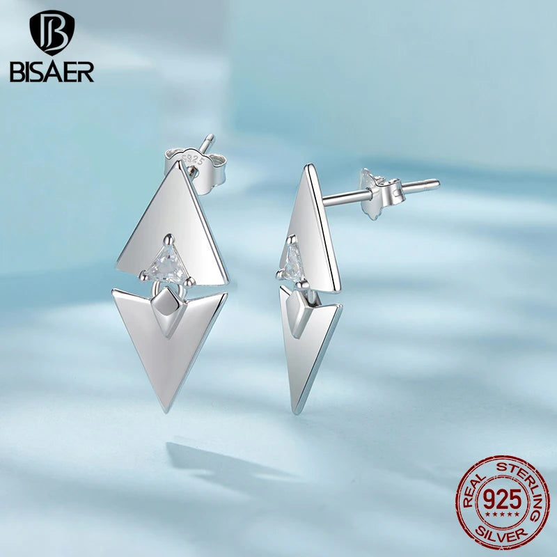 Boucles d'oreilles à tige géométriques triangulaires en argent sterling 925 BISAER Boucles d'oreilles en métal plaqué or blanc pour femmes Bijoux fins et originaux