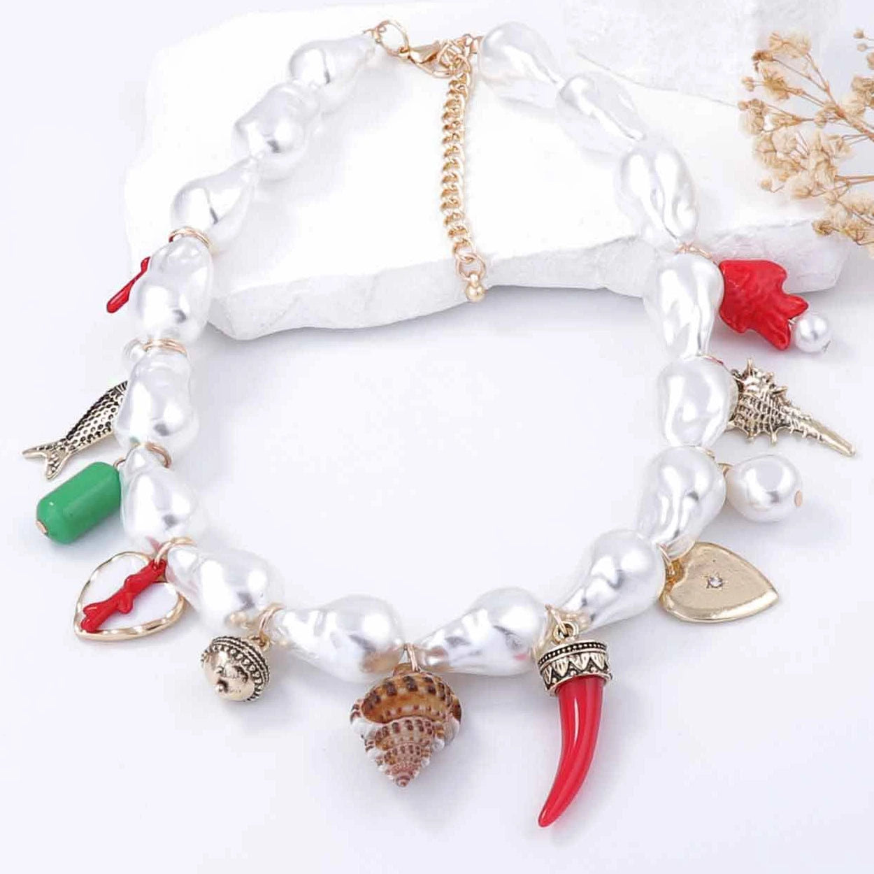 ZAA Fashion Baroque Imitation Pearl Heart Small Fish Conch Pendant Necklace