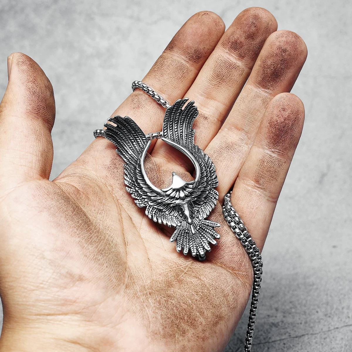 Eagle Totem Pendant Men Necklace 316L Stainless Steel Wild Hawk Wings Chain Rock Punk Party for Friend Male Jewelry Special Gift