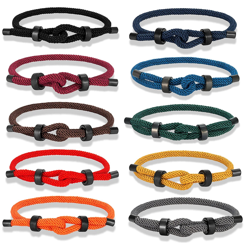 MKENDN Verstellbares Armband mit Glücksknoten, rotem Seil und schwarzem Edelstahlanhänger, wasserfest, ideales Schmuckgeschenk für Verliebte