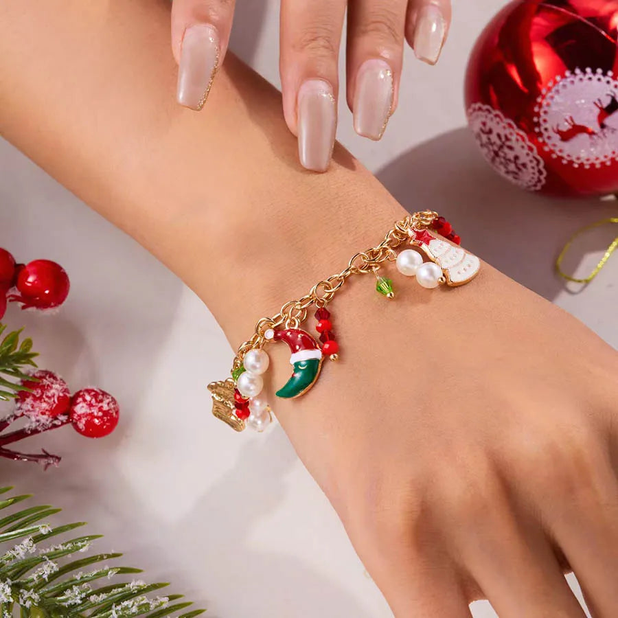 Fashion Christmas Series Bracelet Woman OT Buckle Tree Santa Metal Pendant Braslet Festival Female Jewelry Accessories Pulseira