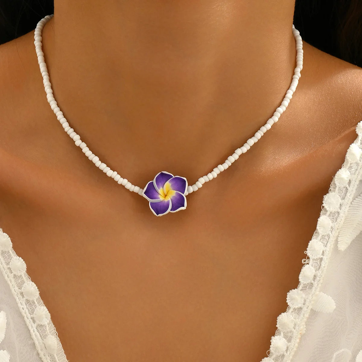 Bohemian Soft Polymer Flower Clavicle Chain Necklace for Women Colorful Sweet Flower Rice Beads Choker Wedding Party Jewelry