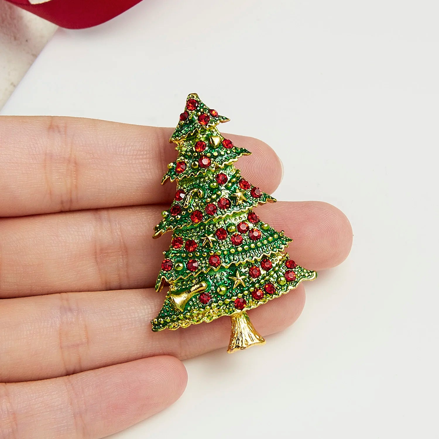 Rhinestone Christmas Tree Brooches For Women Fashion Colorful Crystal Zircon Xmas Tree Corsage Pins Party Clothes Accessories