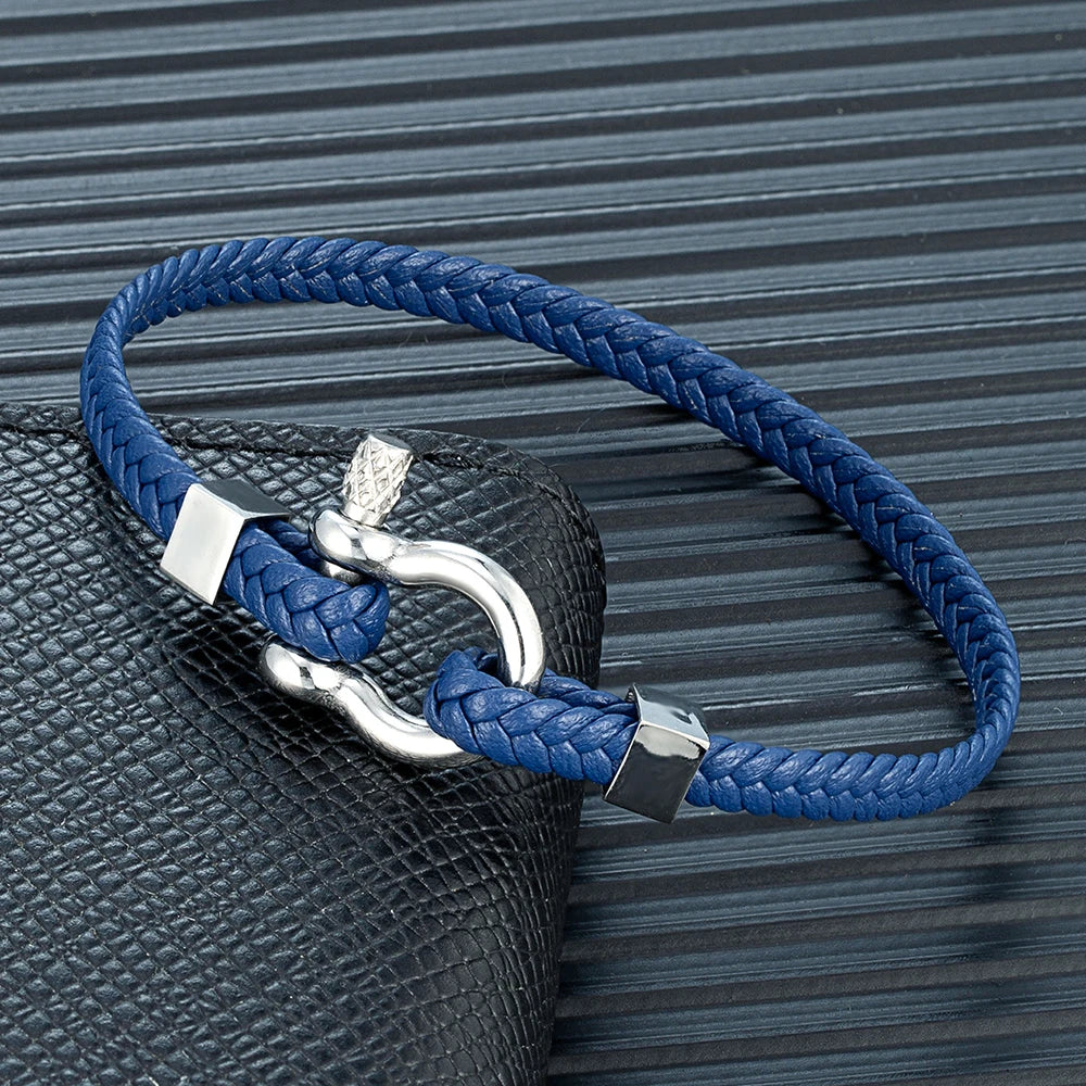 MKENDN Geflochtenes Lederarmband für Herren und Damen, Edelstahl, Mini-Hufeisenschäkel mit Schrauben, Armbänder für Bootsfahrer, Surfer, Schmuck