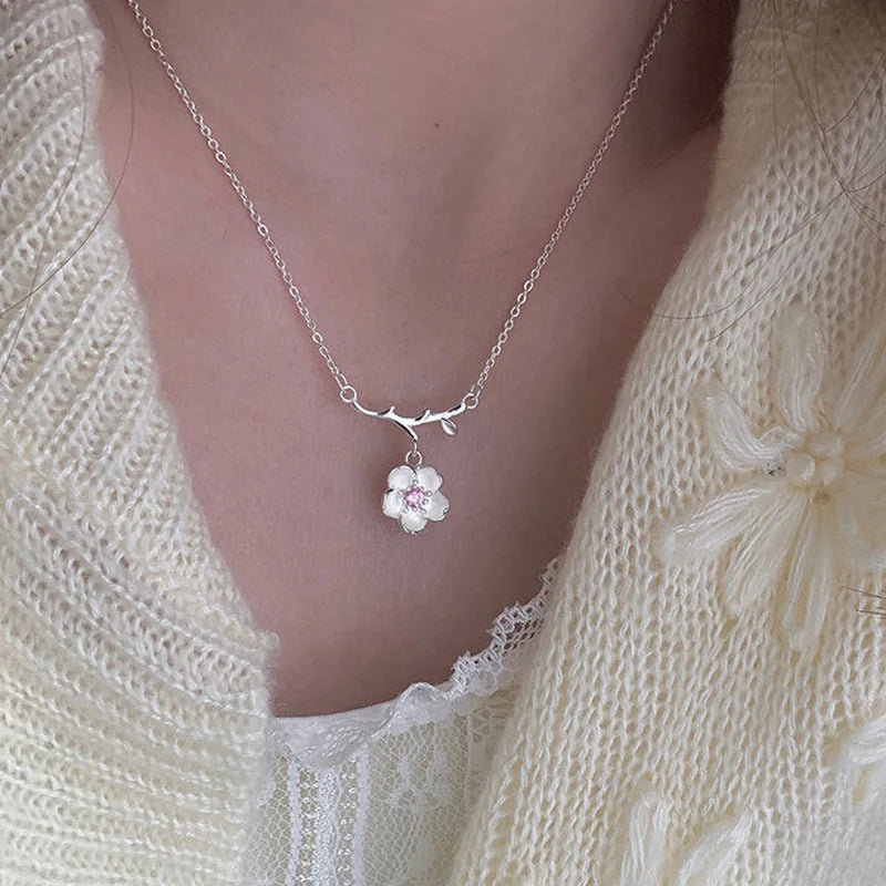 Simple Fashion Pink Zircon Cherry Blossom Pendant Necklace For Women Butterfly Love Collarbone Chain Girls Wedding Jewelry Gifts