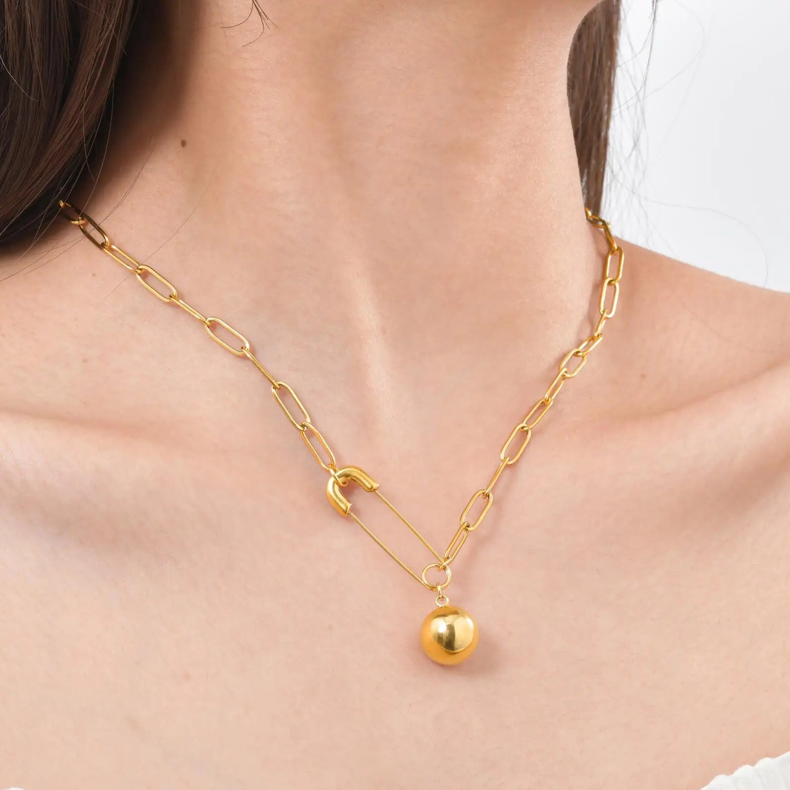 Vnox Gold Plated Round Ball Pendent Necklace For Women Fashion Jewelry Stainless Steel Paper Clip Chain Choker Gift To Girls