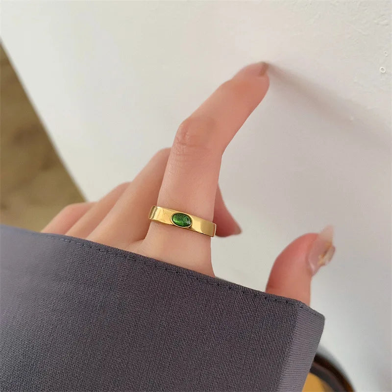 Bague d'amour en acier inoxydable étanche Dancy Fairy avec zircone cubique verte 4 mm, anneaux empilables pour femmes, bijoux cadeau