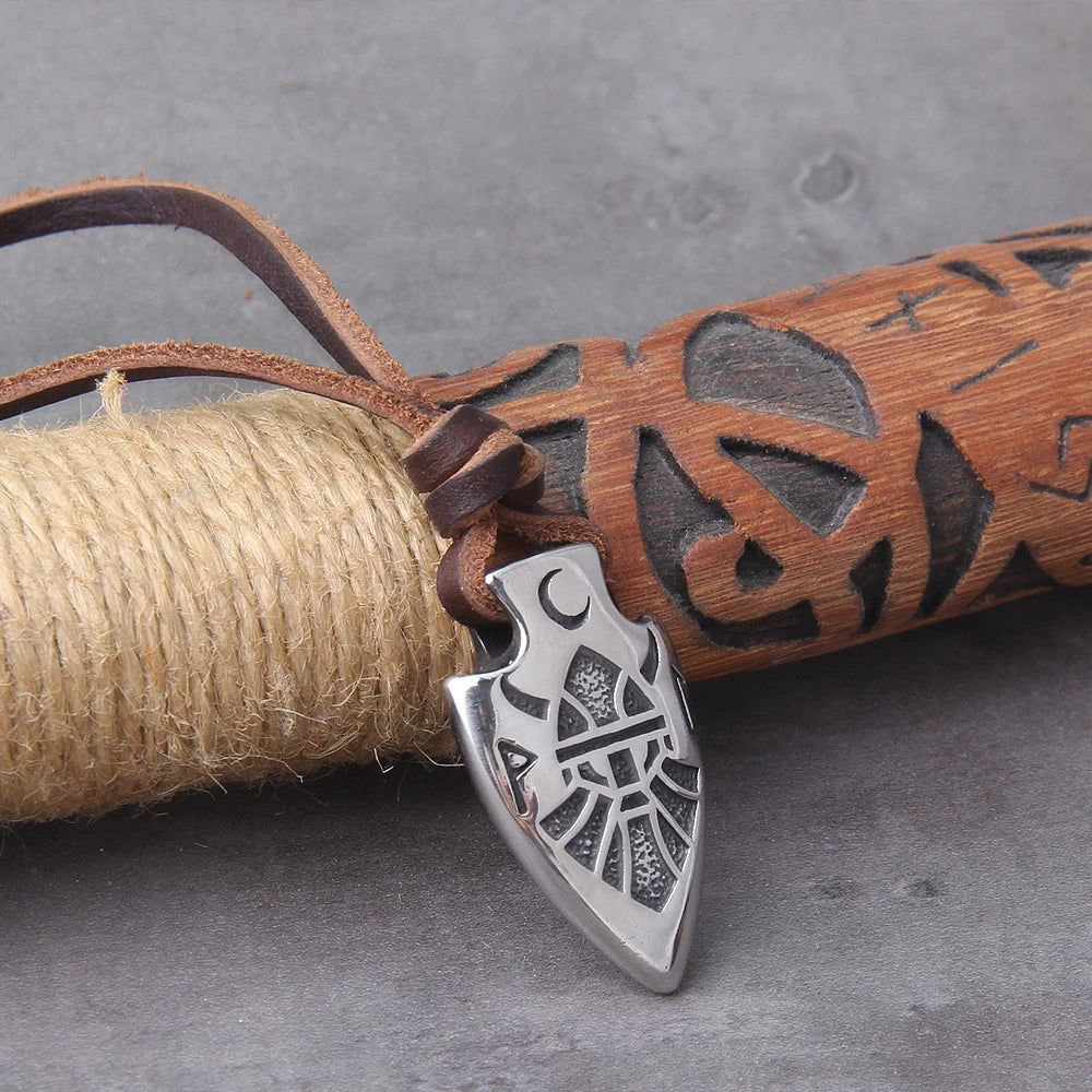 Viking Spear Head / Rune Arrowhead Necklace - Madeinsea©