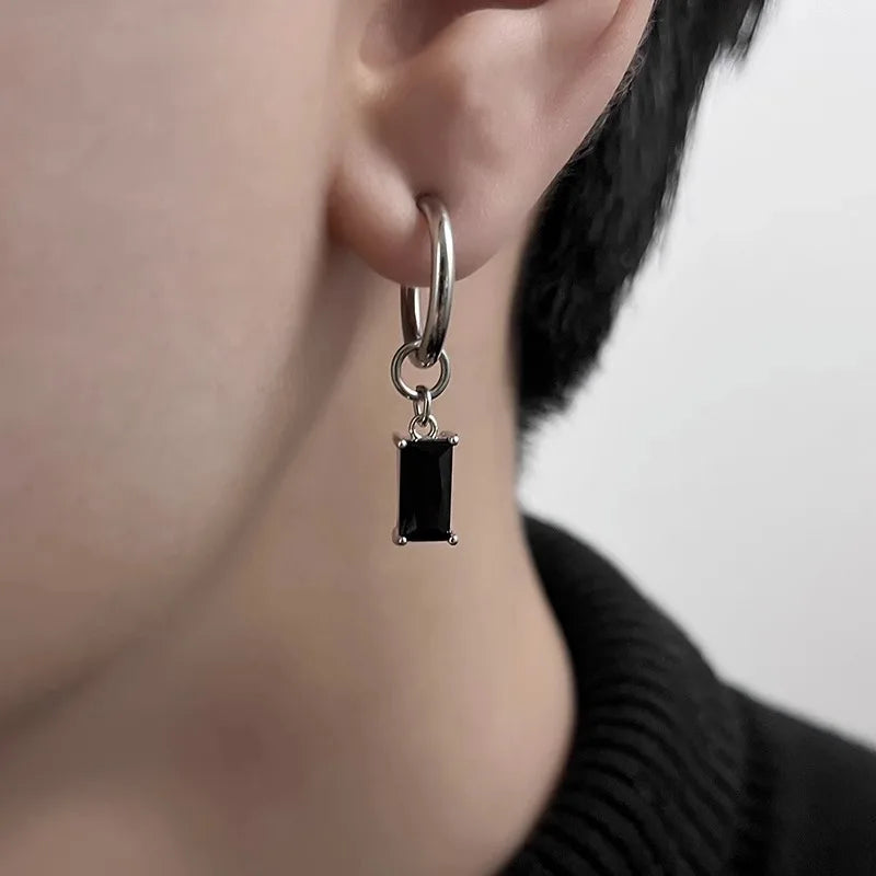 Simple Classic Black Zircon Earrings For Men Women Punk Gothic Rock Hiphop Earrings Designer Jewelry Unisex Accessories Gift