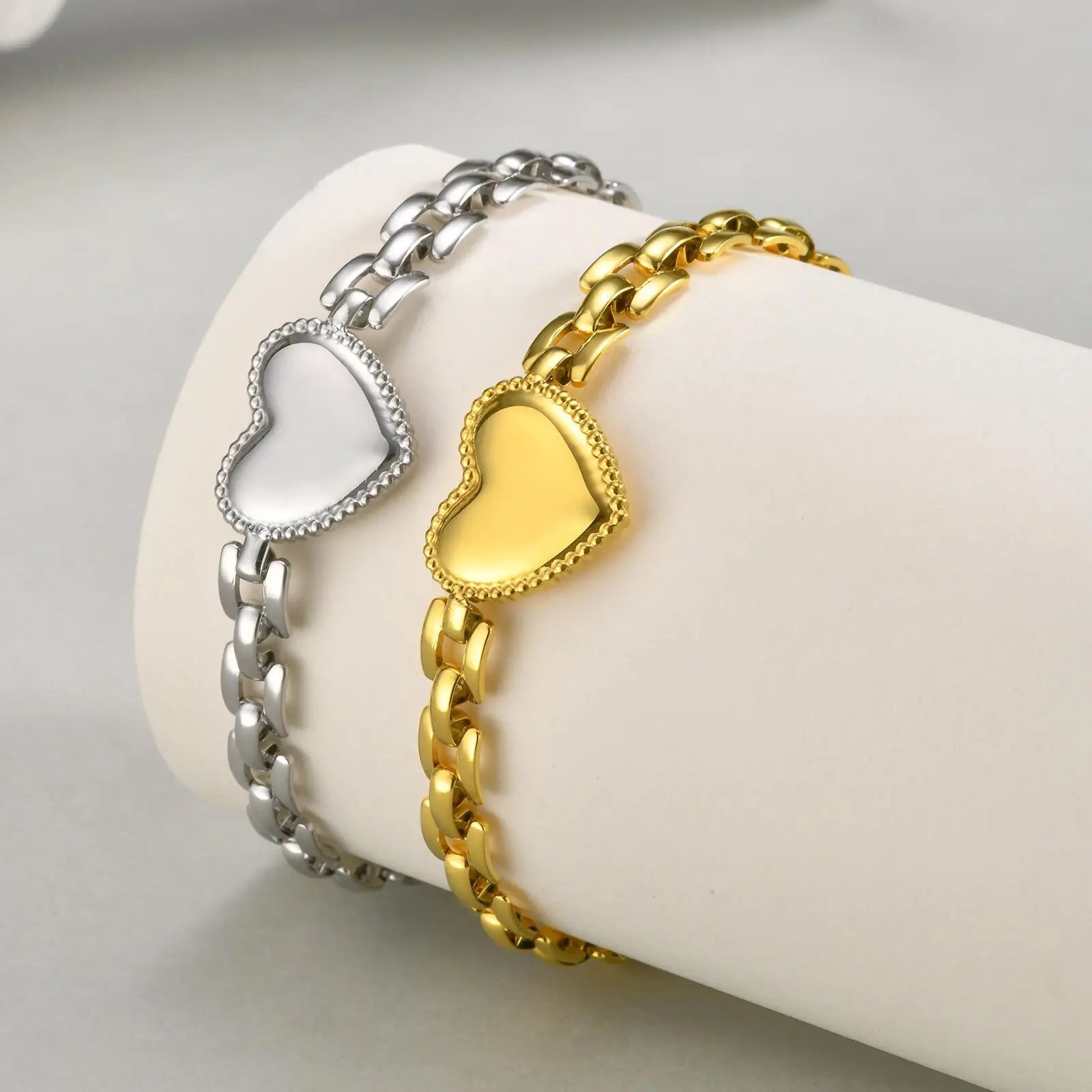 Vnox Stainless Steel Love Hand Bracelet For Women Gold Silver Color Strap Chain Bracelets Girls Heart Jewelry Girls Mom Gift