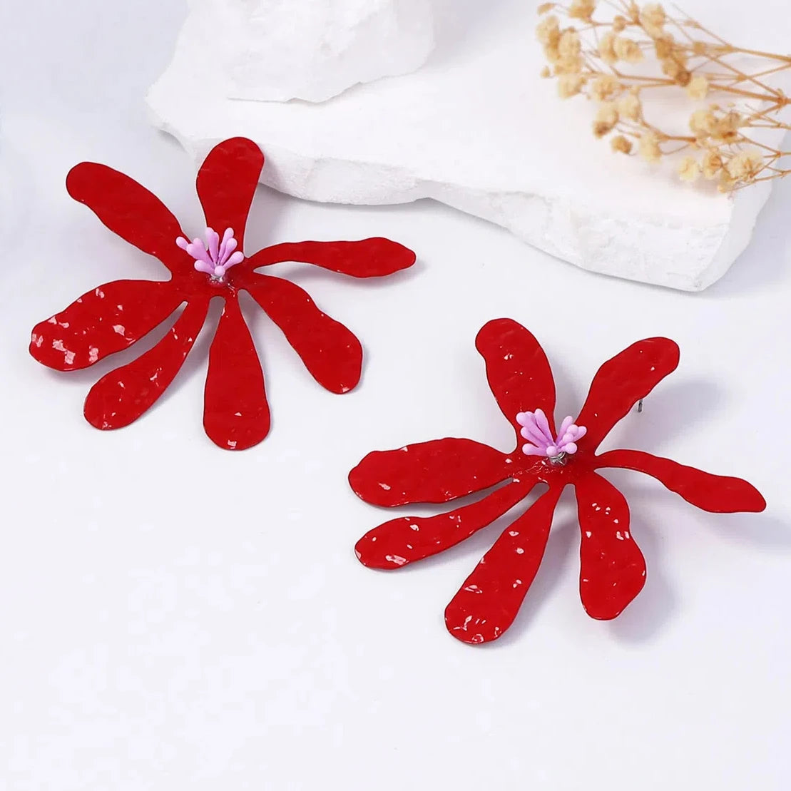 ZAA Personalized Trendy Metal Exaggerated Flower Vacation Style Earrings