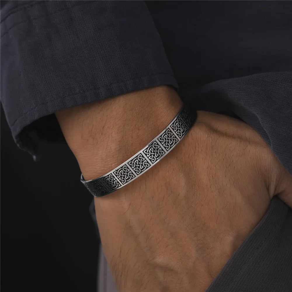 Viking Triquetra Cuff Bangle for Men Boy Stainless Steel Good Luck Celtic Knot Amulet Vintage Irish Knots Bracelet Jewelry Gift