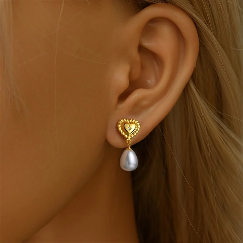 New Pearl Earrings 925 Silver Stars Moons Butterfly Sea Shell Golden Hoop Earrings Ear Stud For Women Engagement Luxury Jewelry