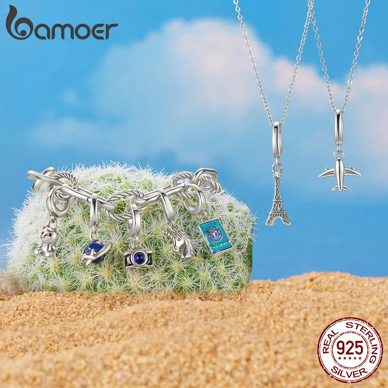 BAMOER Reiseserie Anhänger aus massivem 925er Sterlingsilber in Form eines Reisepasses, einer Kamera oder eines Flugzeugs, passend für Armbänder und DIY-Schmuckperlen