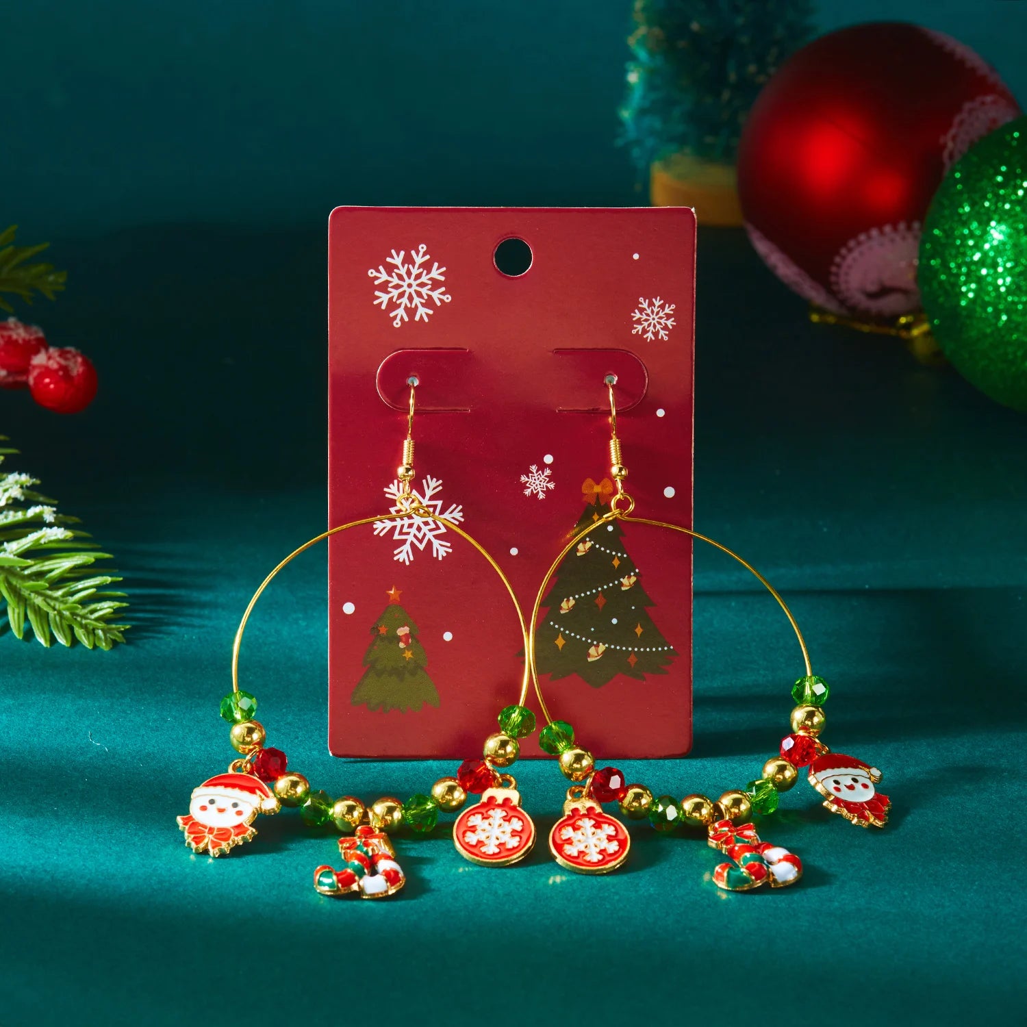 Christmas Cute Santa Claus Snowflake Dangle Earrings for Women Colorful Crystal Beaded Zircon Earrings New Year Party Jewelry