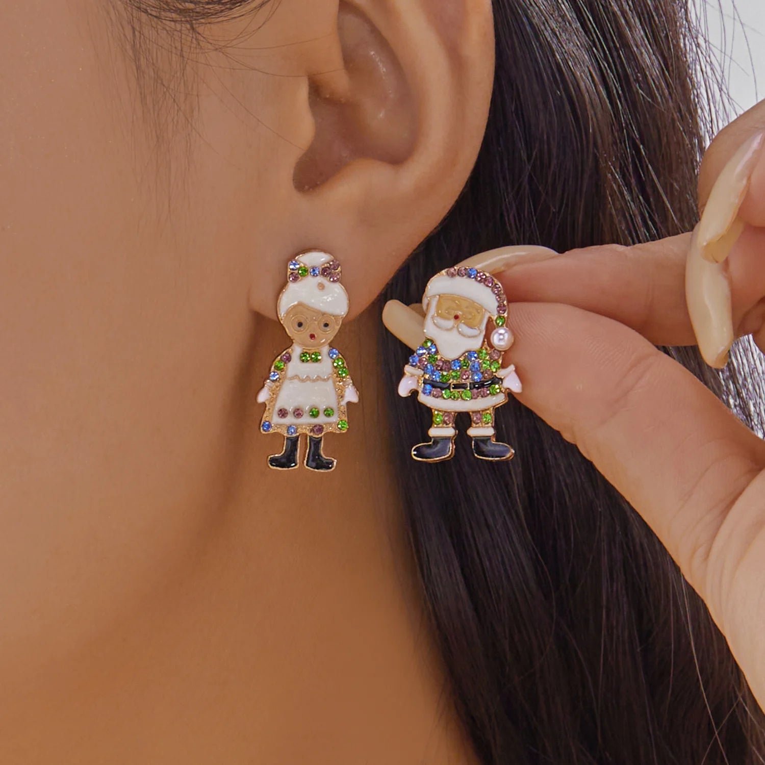 Creative Christmas Grandpa and Grandma Zircon Stud Earrings For Women White Pearl Crystal Snowman Elk Earring New Year Jewelry