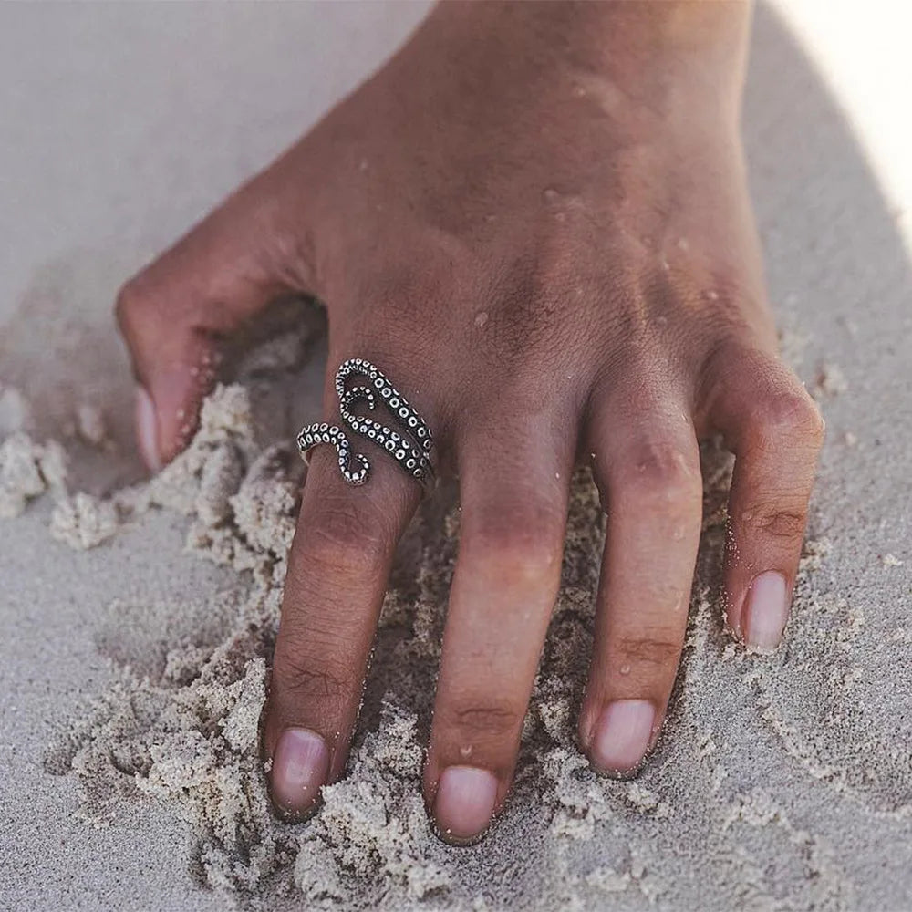 Retro Octopus Tentacles Ring For Men Punk Gothic Rock Hiphop Open Ring Biker Accessories Unisex Handmade Designer Jewelry Gift