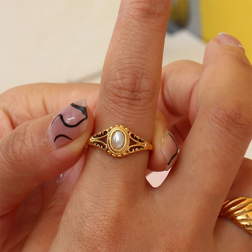 MamacitaPlay Vintage 18K Gold Plated Pearl Waterproof Rings Female Jewelry Women's Elegant 316L Stainless Steel Hollow Ring Gift
