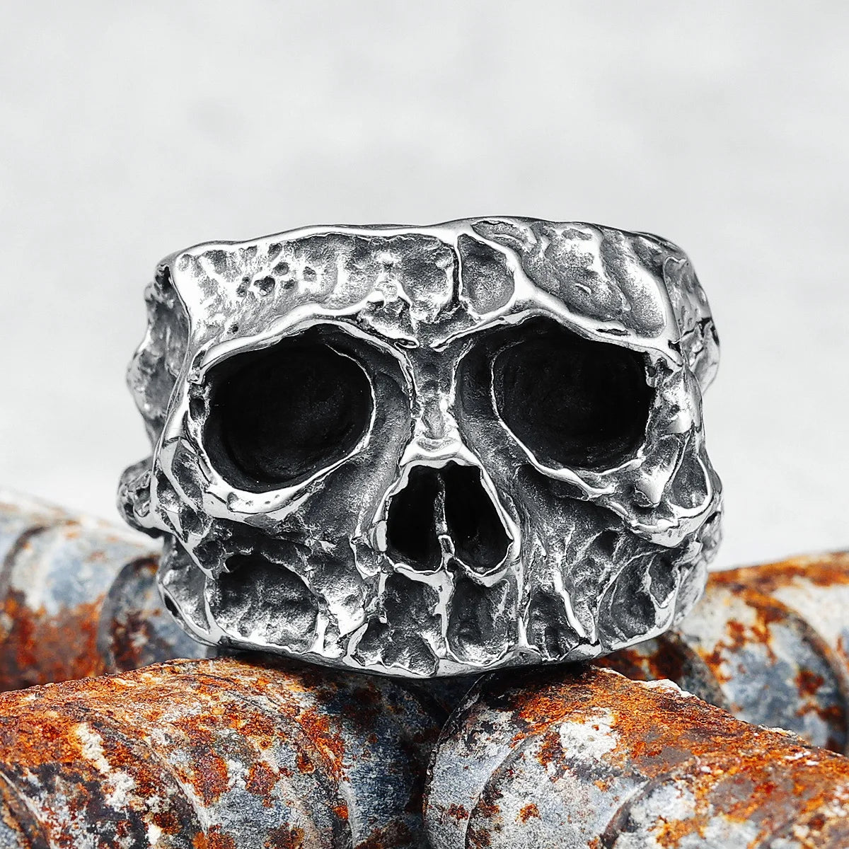 Cranium Broken Skull Ring 316L Edelstahl Herrenringe Hyperbolic Rock HipHop Party für Biker Männlicher Freund Schmuck Bestes Geschenk