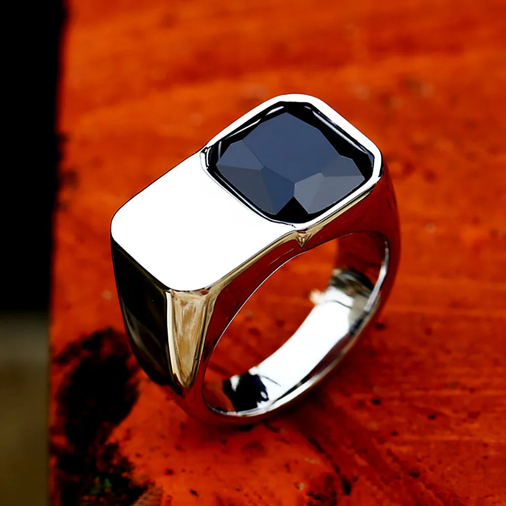 Bagues en pierre d'onyx de couleur blanche et noire créatives pour hommes et femmes en acier inoxydable 316L, bijoux de couple simples et punk à la mode, vente en gros