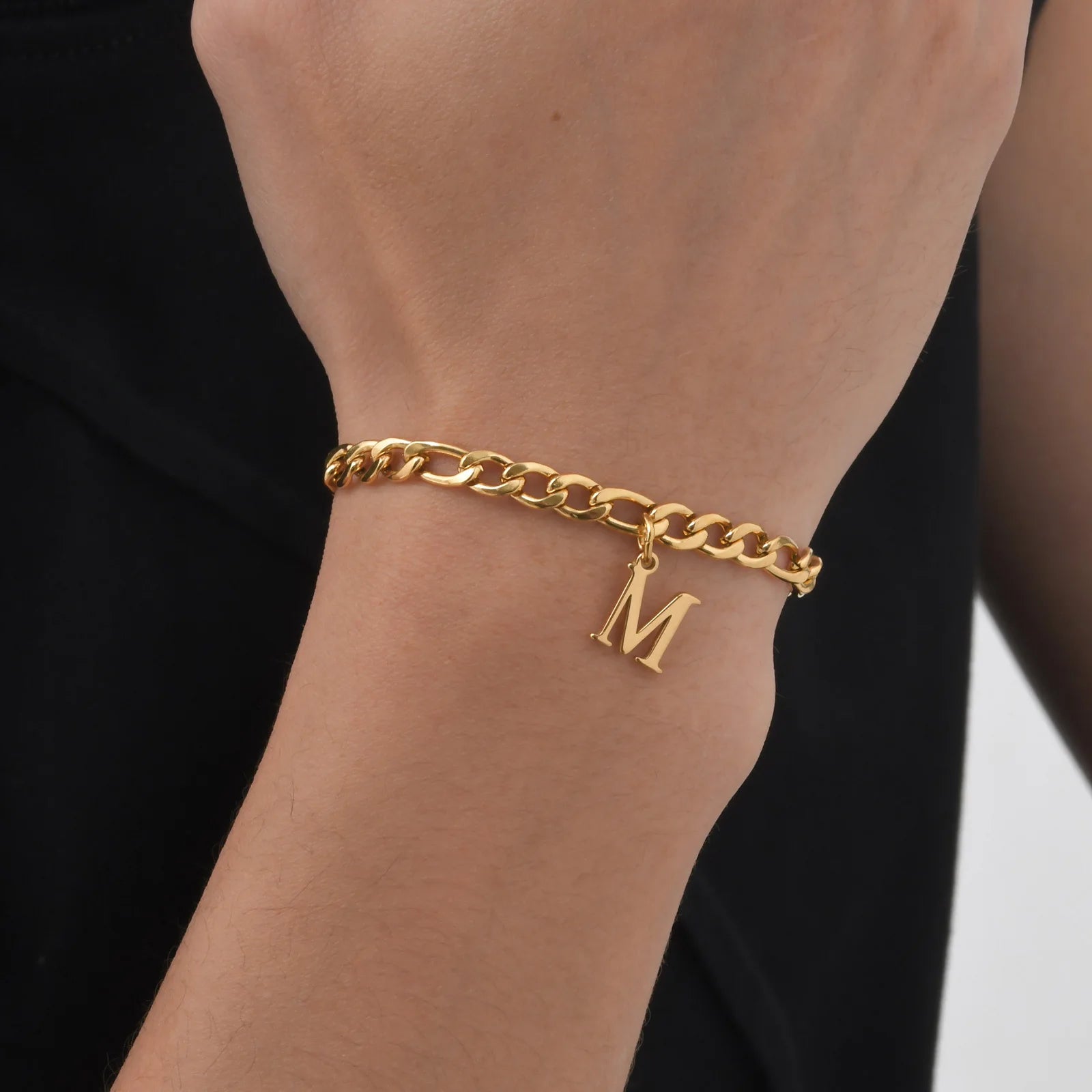 Vnox Mens Figaro Chain Bracelets A-Z Initials Charms Bracelet, Adjustable Stainless Steel Name Bracelet Fathers Day Gift for Dad