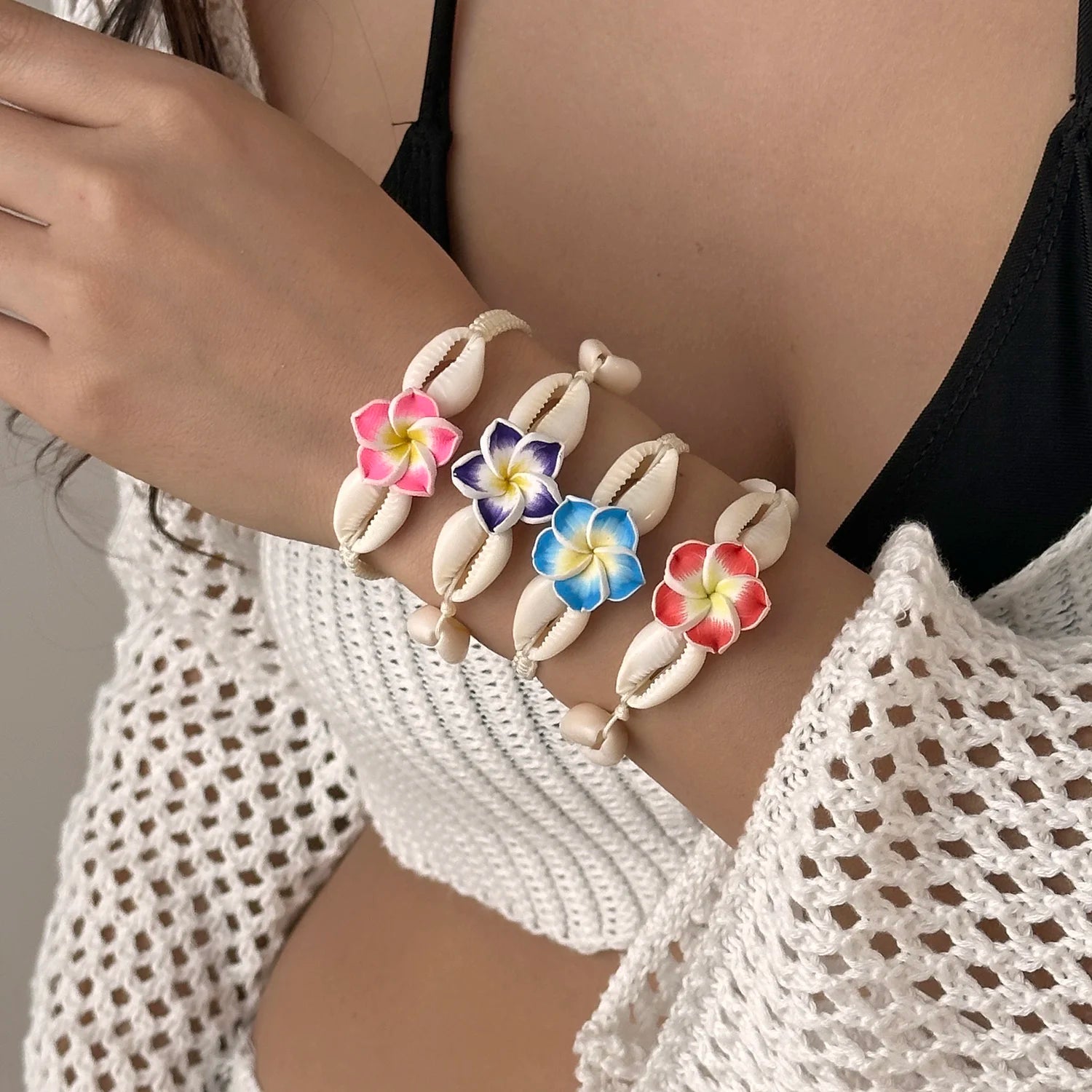 Bohemian Big Flower Sea Shell Charm Bracelets For Women Pink Blue Green Flower Soft Clay Pottery Beaded Bangles Handmade Jewelry