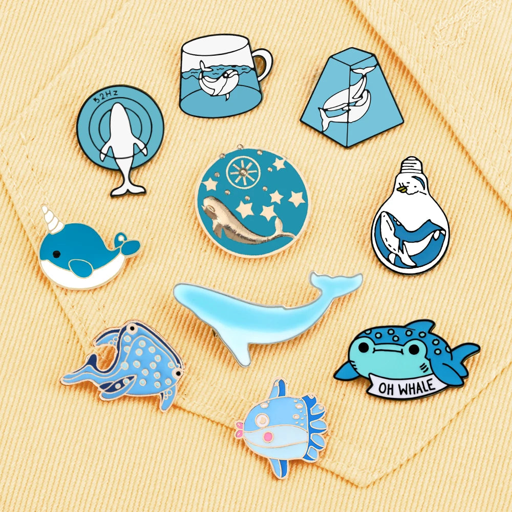 New Blue Marine Life Enamel Pins Cute Whale Dolphin Animal Brooches Women Men Lapel Pin Badges Jewelry Gift for Friend Wholesale
