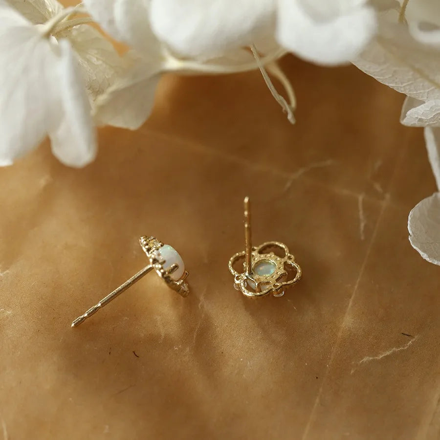 925 Sterling Silber Galvanisierte 14K Gold Ohrringe für Frauen Französisch Imitation Opal Zirkonia Blume Leichte Luxus Ohrringe