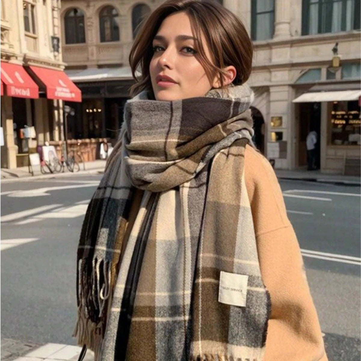 1 pc Fashionable and warm British plaid scarf for autumn and winter, retro and versatile plaid tassel shawl neck scarf, suitable