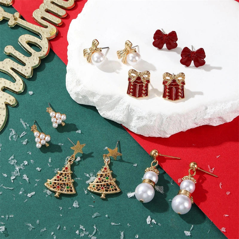 New Fashion Christmas Earrings for Women Cute Cartoon Gingerbread Man Zircon Elk Snowflake Xmas Tree Pearl Earring Girl Jewelry