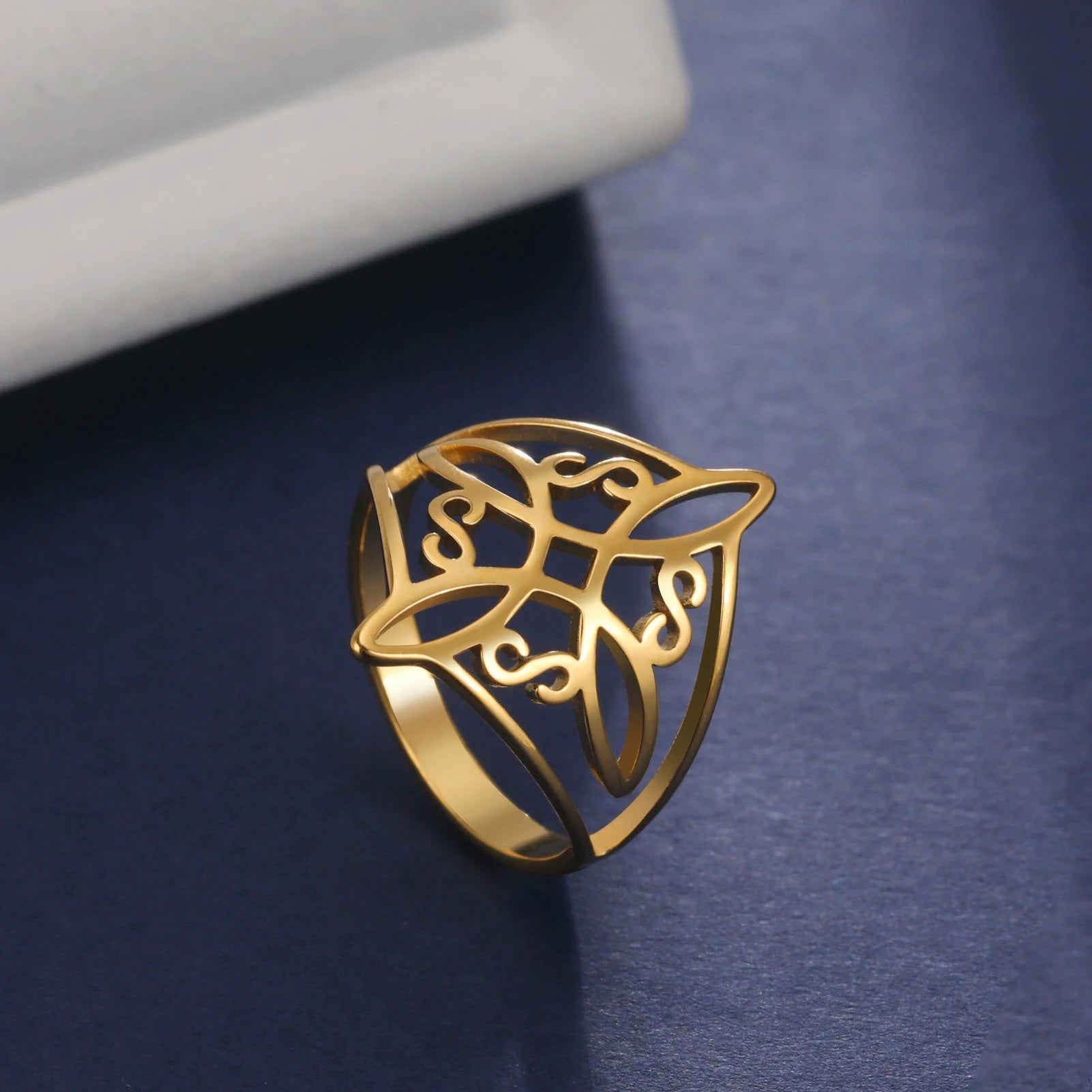 Witch Knot Stainless Steel Ring