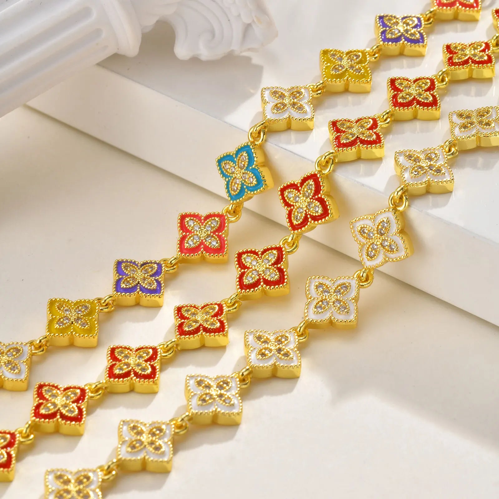 Vnox Gorgeous Four Leaf Clover Bracelet For Women,Dainty Zircon Flowers Chain Bracelets,Gifts To Mom Girlfriend Fashion Jewelry