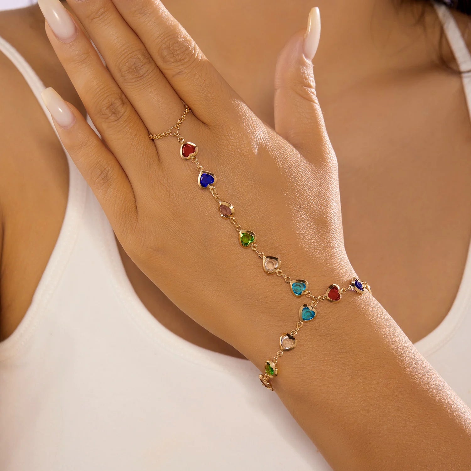 Leichter, luxuriöser, farbenfroher Herzquasten-Kettenring mit Armbandgliedern, ideal für Damen, Hochzeitsschmuck