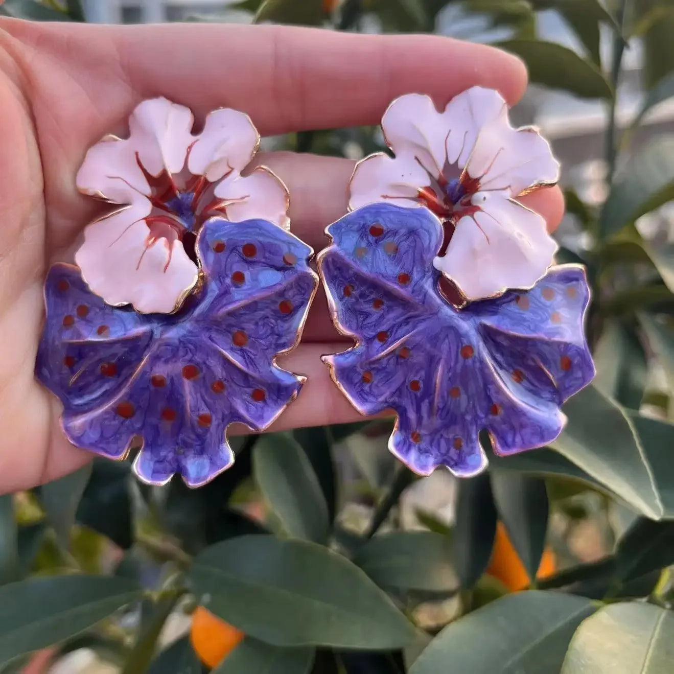 Zvoijio New Sweet Temperament Wave Dot Leaf Flower Earrings