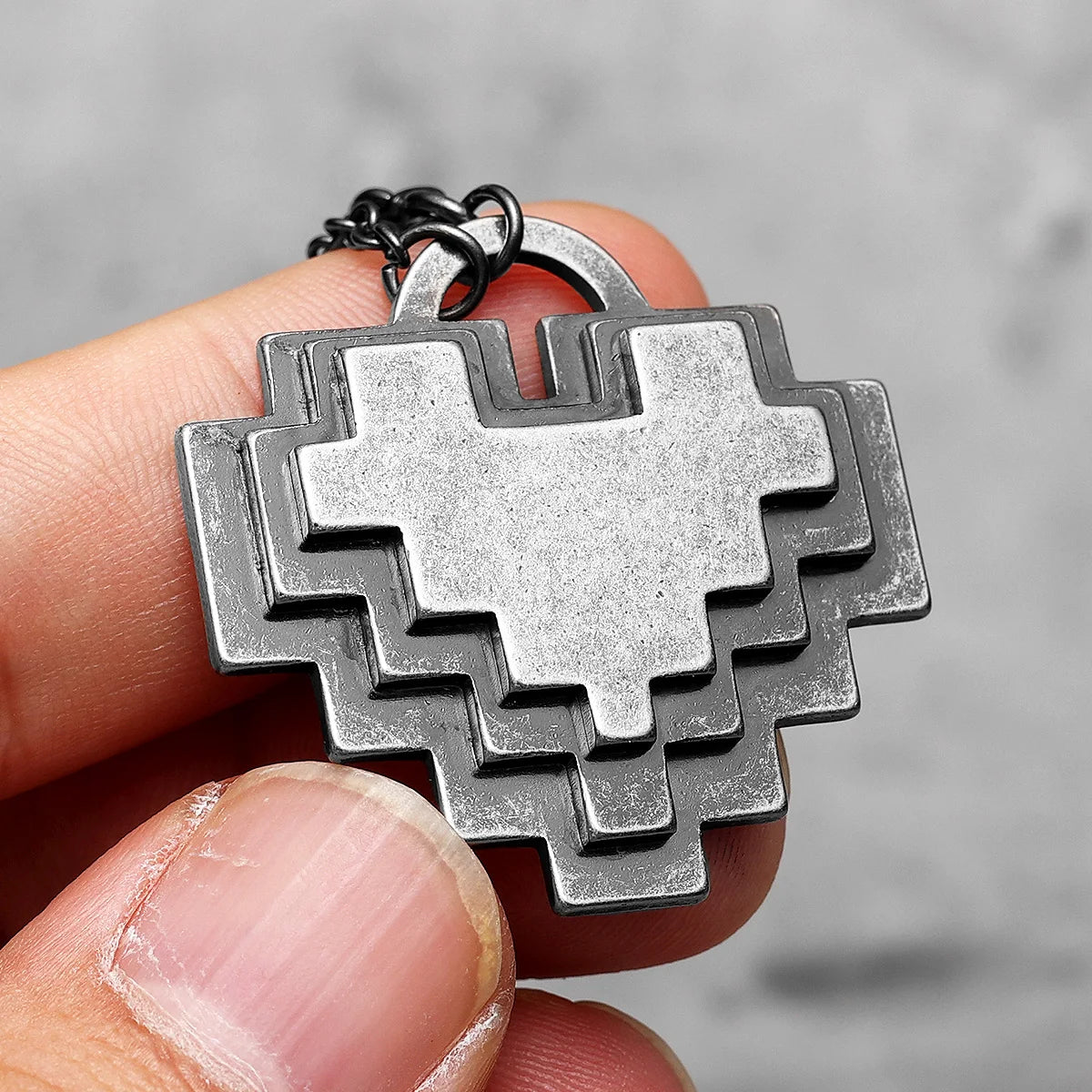 Pixel-style Heart Pendant Men Street Necklace Creative Stereo Couples Stainless Steel Chain Cool Punk Rock Jewelry for Male Gift
