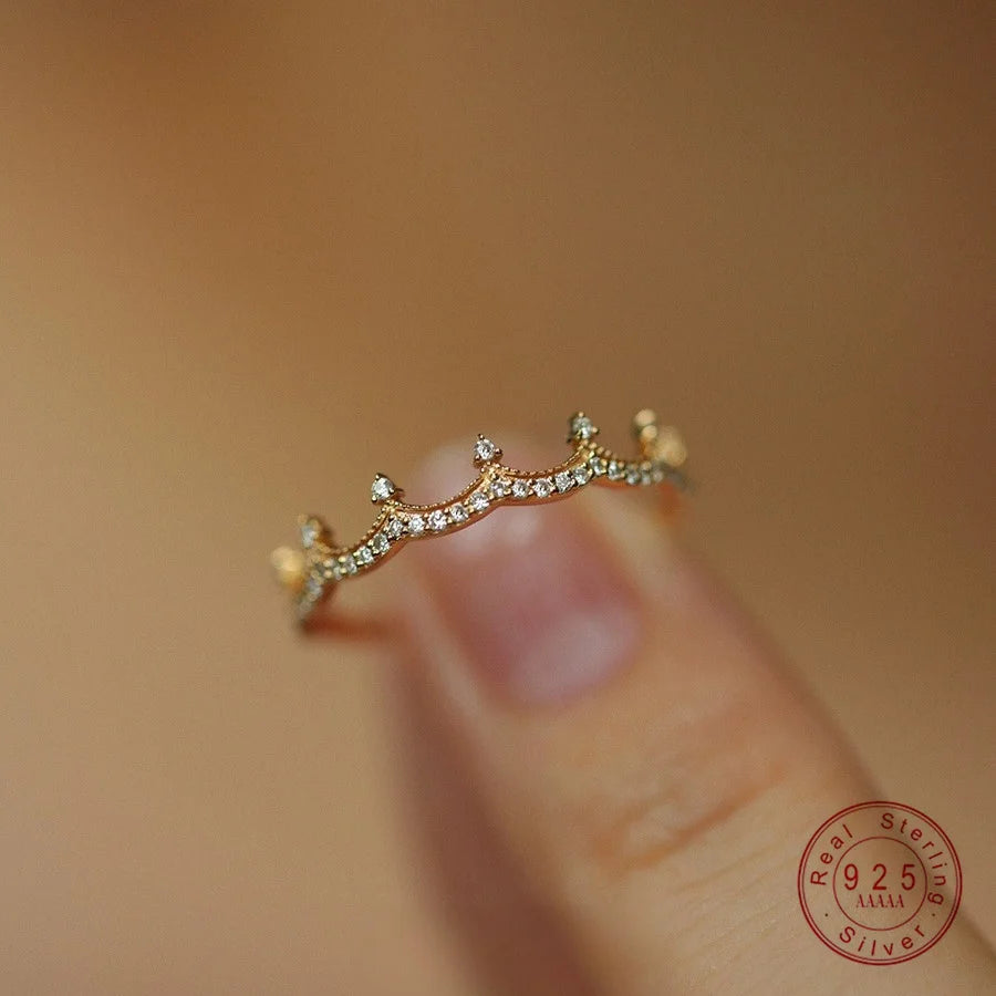 925 Sterling Silber vergoldet 18 Karat Gold Zirkon Krone Ring für Frauen Leichter Luxus Exquisiter Hochzeitsschmuck