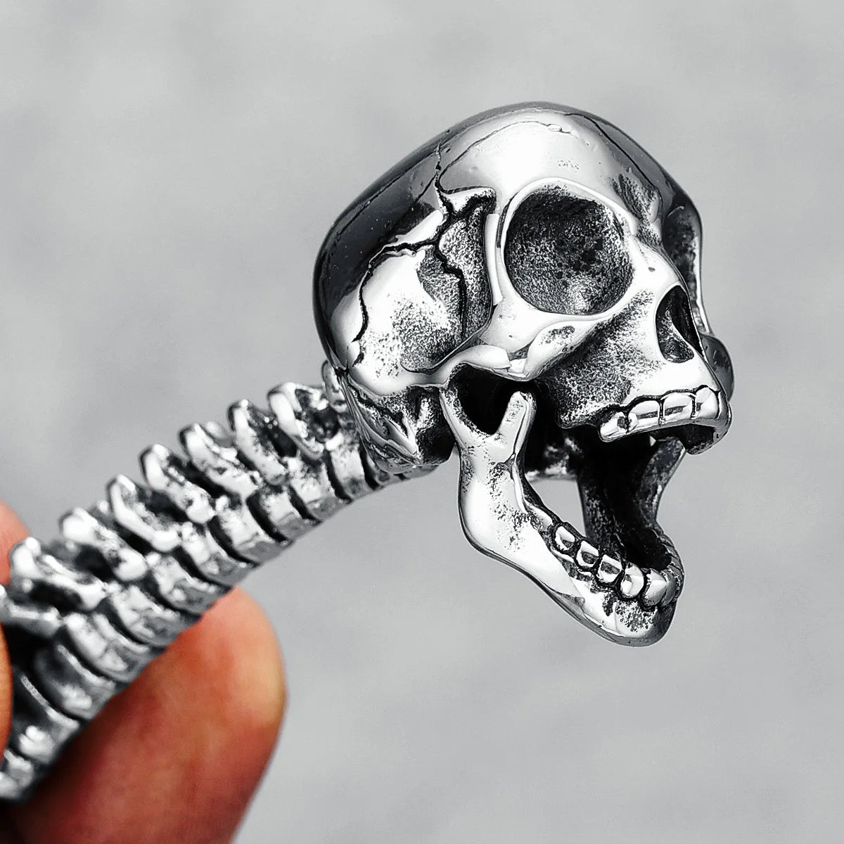 Skeleton Torso Necklace Stainless Steel Pain Skull Spine Rock Rap Hyperbolic Men Pendant Chain for Male Biker Party Jewelry Gift