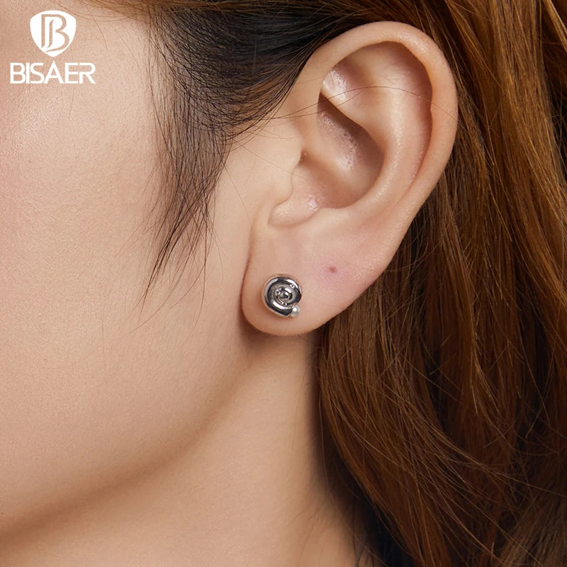 Boucles d'oreilles à tige en argent sterling 925 BISAER en forme de coquillage mignon symbole de l'éternité plaqué or blanc pour femmes bijoux fins