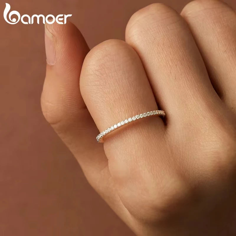 BAMOER Schlichter Moissanit-Ewigkeitsring, minimalistischer Stapelring aus 925er Sterlingsilber für Damen, Verlobungsschmuck, Geschenk