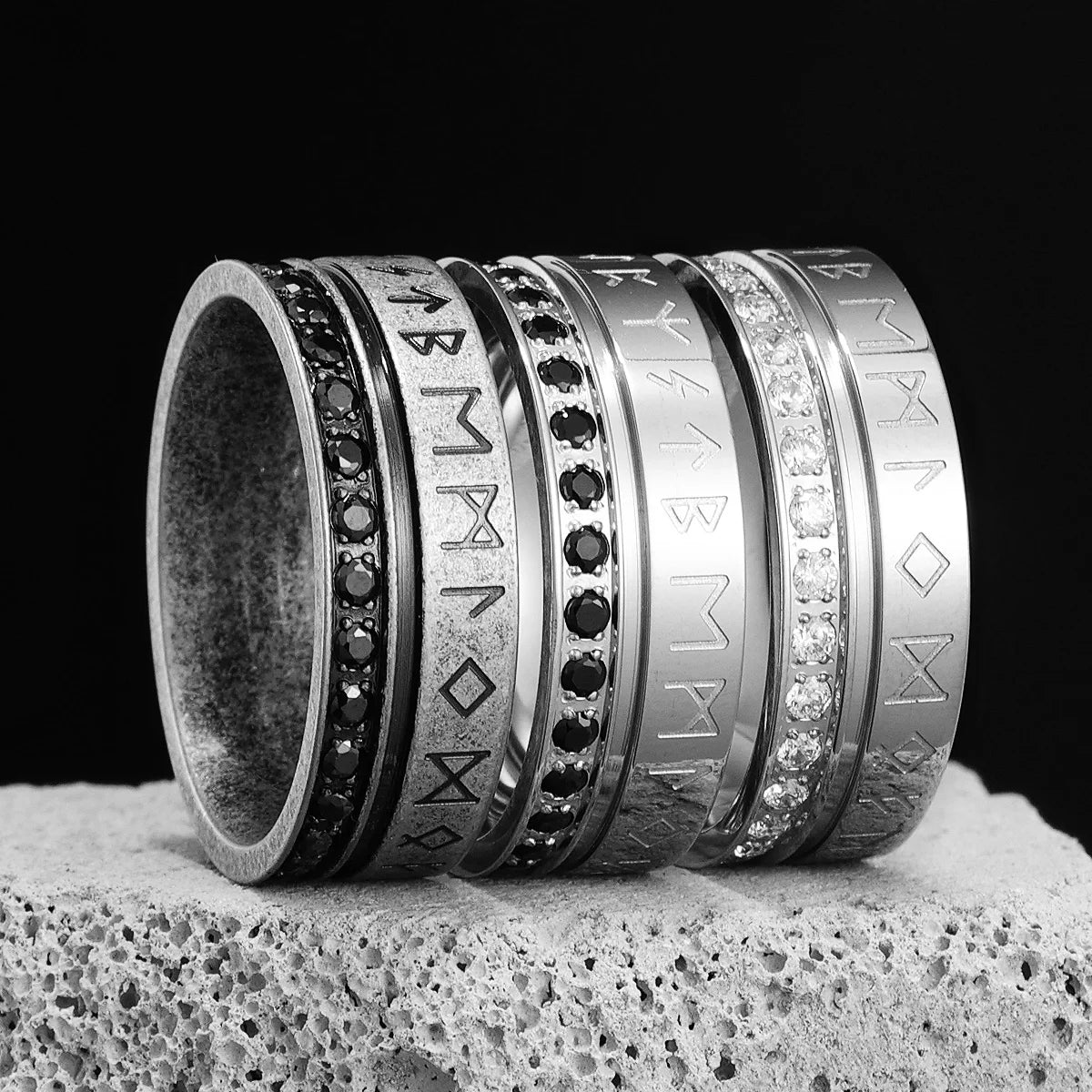 Viking Runes Ring Stainless Steel Black Diamonds Men Rings Rock for Boyfriend Biker Jewelry Luxury Gift Accessories Dropshipping
