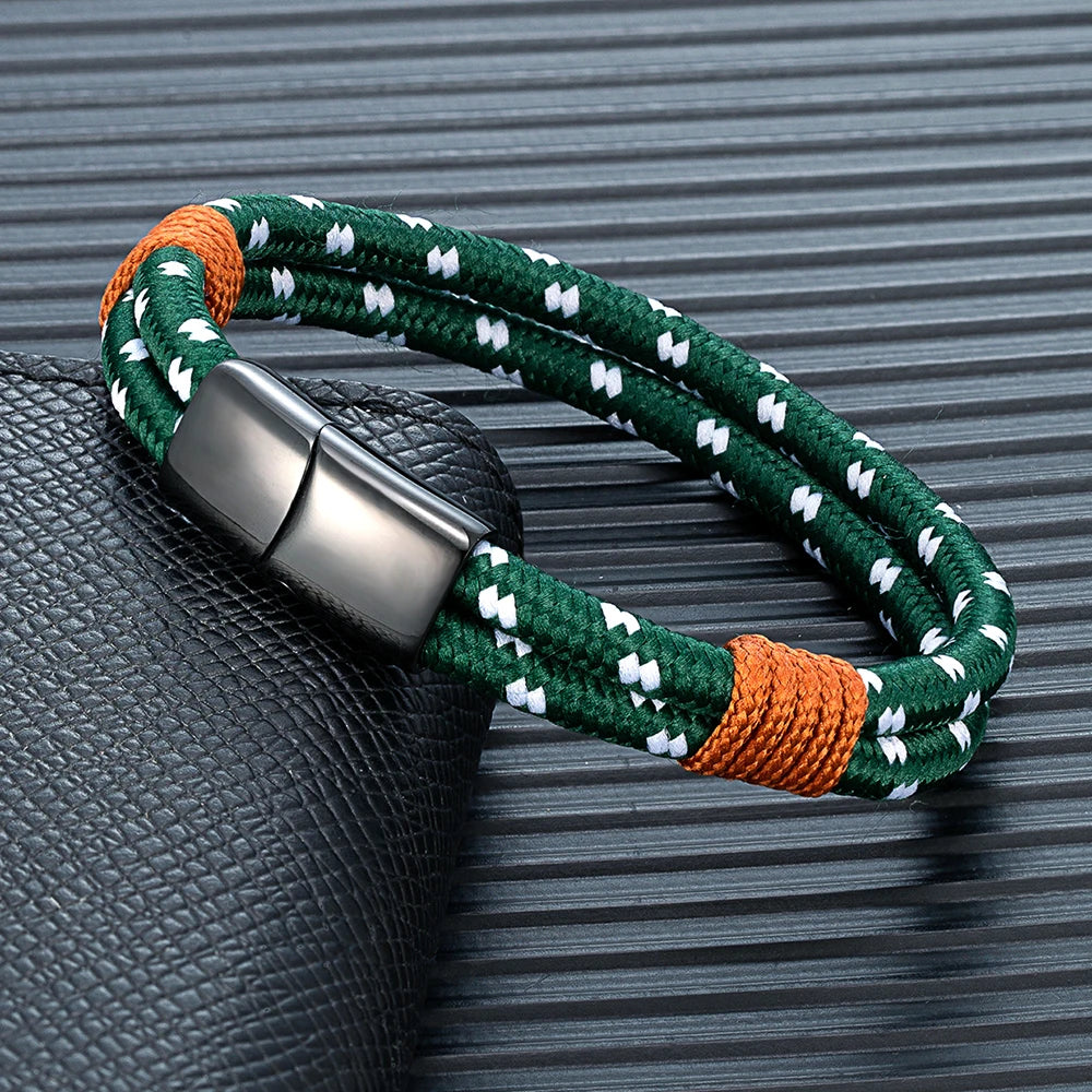 MKENDN Modisches schwarzes Edelstahl-Armband im maritimen Seil-Design für Damen und Herren, handgefertigt, doppellagig, Schmuckgeschenk für Paare