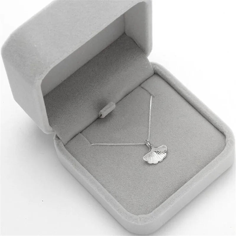 New Simple Fashion Ginkgo Leaf 925 Sterling Silver Jewelry Women Literary Small Fresh Leaves Temperament Pendant Necklaces XL260