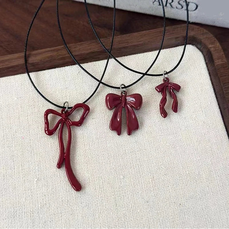 Simple Red Bowknot Pendant Necklaces for Women Black Leather Rope Dripping Oil Bow Knot Clavicle Choker Y2K Party Charm Jewelry