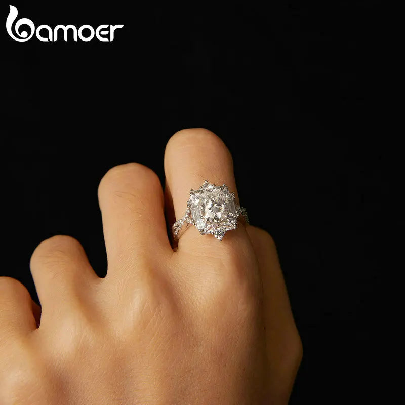 BAMOER Funkelnder Luxus-Solitär-Moissanit-Verlobungsring, 2 Karat D-Farbe 925 Sterlingsilber mit 18 Karat Weißgold-plattiertem Ring